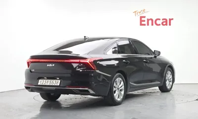 Kia K8 2023, 59886 км, за 14939.2 USD