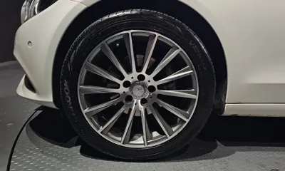 Mercedes-Benz C-Class 2017, 88343 км, за 9425.99 USD