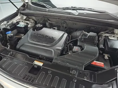 Kia Sorento 2010, 164905 км, за 2560.06 USD