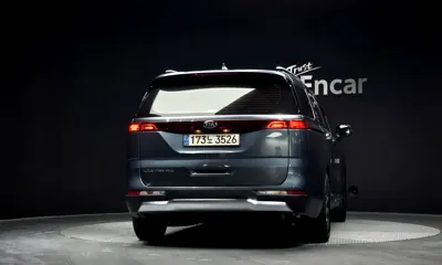 Kia Canival 2021, 163081 км, за 10727.31 USD