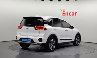Kia Niro 2023, 117592 км, за 13456.74 USD