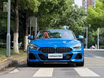BMW Z4 2023, 1900 км, за 42524.19 USD