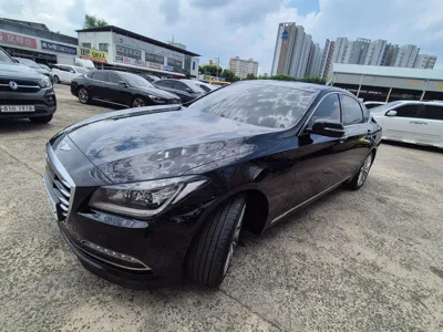 Hyundai Genesis 2016, 170544 км, за 5534.93 USD