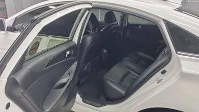 Hyundai Sonata 2013, 128973 км, за 3577.94 USD - фото 11