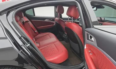 Genesis G70 2023, 80244 км, за 21172.65 USD - фото 12