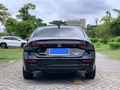 Honda Accord 2025, 10000 км, за 17627.67 USD