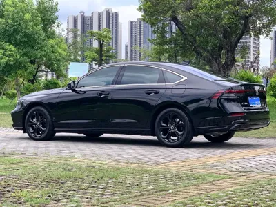 Honda Accord 2025, 10000 км, за 17627.67 USD