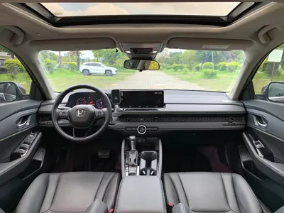 Honda Accord 2025, 10000 км, за 17627.67 USD - фото 9