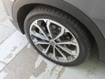 KG_Mobility_Ssangyong TIBOLI 2016, 49683 км, за 5645.27 USD