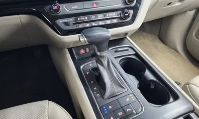 Kia Canival 2018, 73182 км, за 9116.36 USD - фото 9