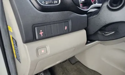Kia Canival 2018, 73182 км, за 9116.36 USD - фото 28