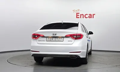 Hyundai Sonata 2017, 157008 км, за 5120.13 USD