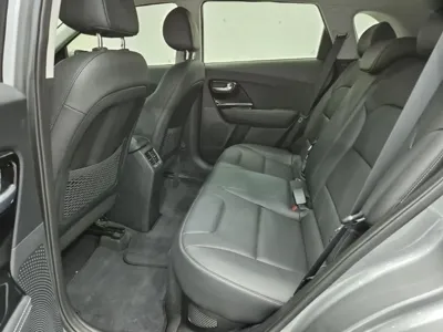 Kia Niro 2020, 44989 км, за 11171.35 USD - фото 11