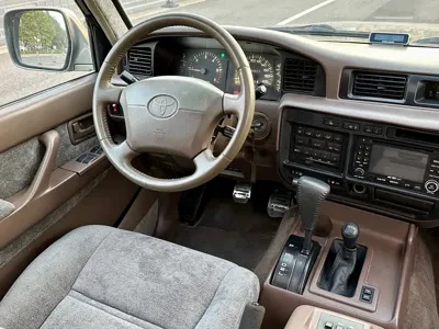 Toyota Land Cruiser 1994, 250000 км, за 21832.91 USD