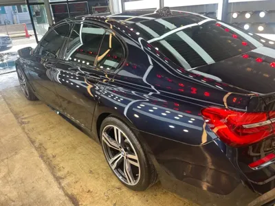 BMW 7-Series 2018, 227000 км, за 16404.1 USD