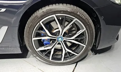 BMW 5-Series 2023, 22927 км, за 34687.81 USD