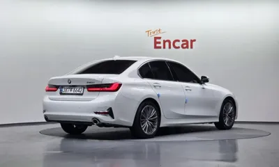 BMW 3-Series 2022, 39568 км, за 18830.52 USD