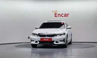 BMW 3-Series 2022, 39568 км, за 18830.52 USD