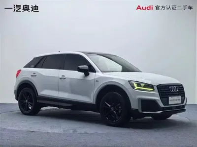 Audi Q2L 2021, 52000 км, за 12542.53 USD