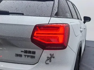 Audi Q2L 2021, 52000 км, за 12471.75 USD - фото 21