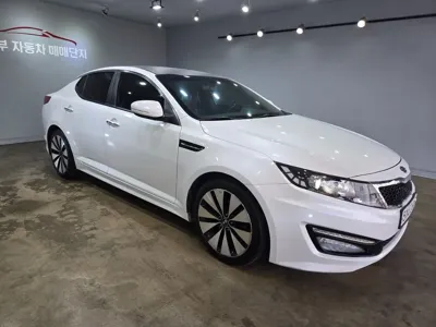 Kia K5 2011, 201842 км, за 2125.72 USD - фото 6