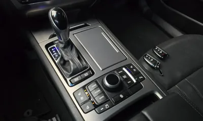 Hyundai Genesis 2015, 178563 км, за 6435.67 USD - фото 9
