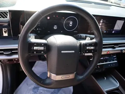 Hyundai Grandeur 2023, 37180 км, за 19437.03 USD - фото 8