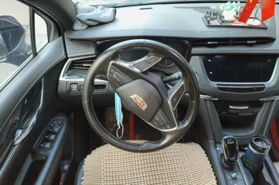 Cadillac XT5 2020, 89300 км, за 15886 USD - фото 10