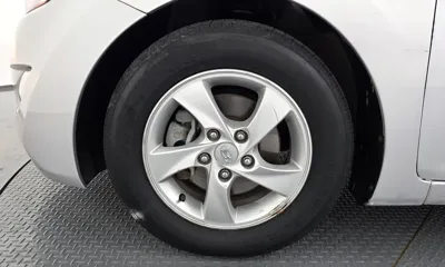 Hyundai Avante 2012, 126896 км, за 2560.06 USD