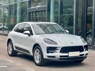 Porsche Macan 2021, 30000 км, за 36491.35 USD