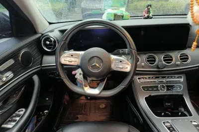Mercedes-Benz E-Class 2020, 123500 км, за 25168 USD - фото 10