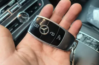 Mercedes-Benz E-Class 2020, 123500 км, за 25168 USD - фото 20