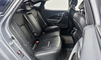 Hyundai Grandeur 2017, 116260 км, за 6502.89 USD - фото 12