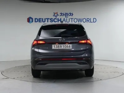Hyundai Santafe 2021, 124226 км, за 11815.68 USD
