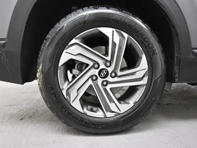 Hyundai Santafe 2021, 124226 км, за 11815.68 USD