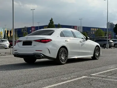 Mercedes-Benz C-Class 2023, 22000 км, за 27515.65 USD - фото 6