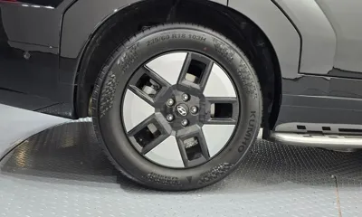 Hyundai Santafe 2024, 18039 км, за 25721.16 USD