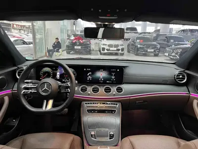 Mercedes-Benz E-Class 2024, 30000 км, за 42169.89 USD