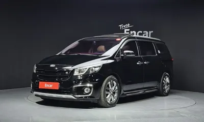 Kia Canival · 2017 год