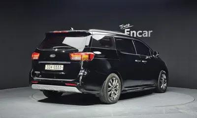 Kia Canival 2017, 137546 км, за 6871.49 USD