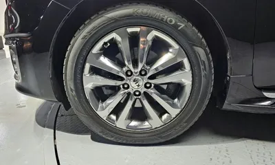 Kia Canival 2017, 137546 км, за 6871.49 USD
