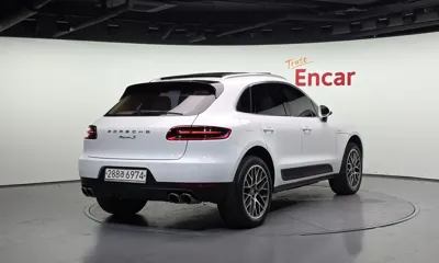 Porsche Macan 2017, 178706 км, за 15328.71 USD