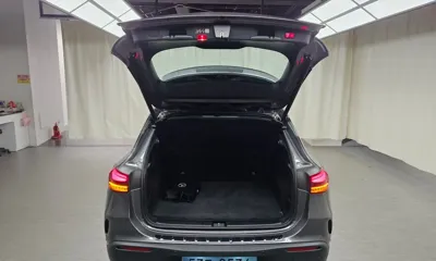 Mercedes-Benz EQA 2025, 287 км, за 34333.08 USD - фото 20