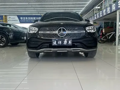 Mercedes-Benz GLC 2022, 82000 км, за 30692.3 USD