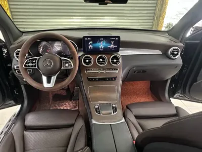 Mercedes-Benz GLC 2022, 82000 км, за 30692.3 USD - фото 13