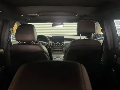 Mercedes-Benz GLC 2022, 82000 км, за 30692.3 USD - фото 18