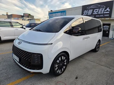 Hyundai Staria · 2022 год