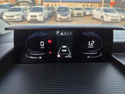 Hyundai Staria 2022, 97510 км, за 16156.36 USD - фото 8