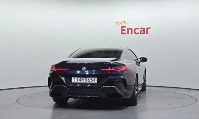 BMW 8-Series