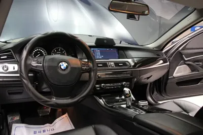 BMW 5-Series 2011, 190899 км, за 3896.7 USD - фото 12